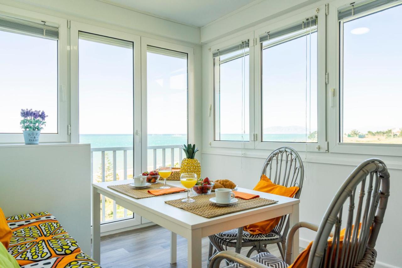 בנאחראפה Wintowinrentals Sunny Side, Pool, Wifi & Sea View מראה חיצוני תמונה
