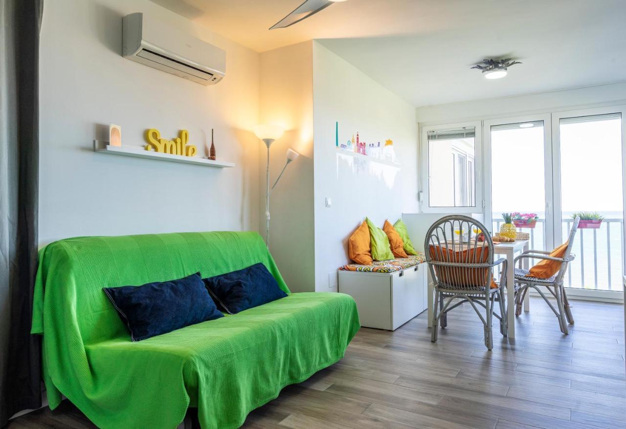 בנאחראפה Wintowinrentals Sunny Side, Pool, Wifi & Sea View מראה חיצוני תמונה