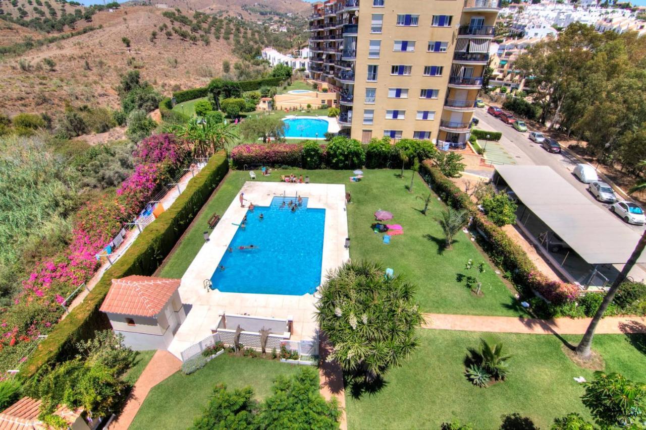 בנאחראפה Wintowinrentals Sunny Side, Pool, Wifi & Sea View מראה חיצוני תמונה